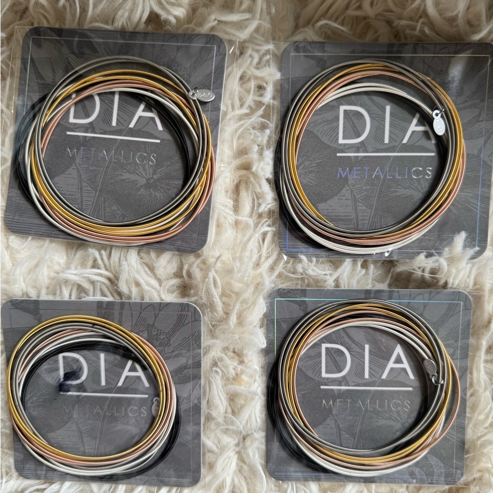 Emerson & Oliver DIA Moxed Metals bracelet Set - Picture 3 of 6